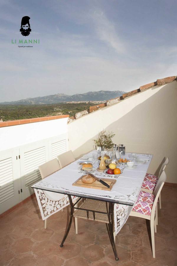 Locanda Li Manni Aggius Extérieur photo